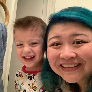 Meet your Posher, Sang